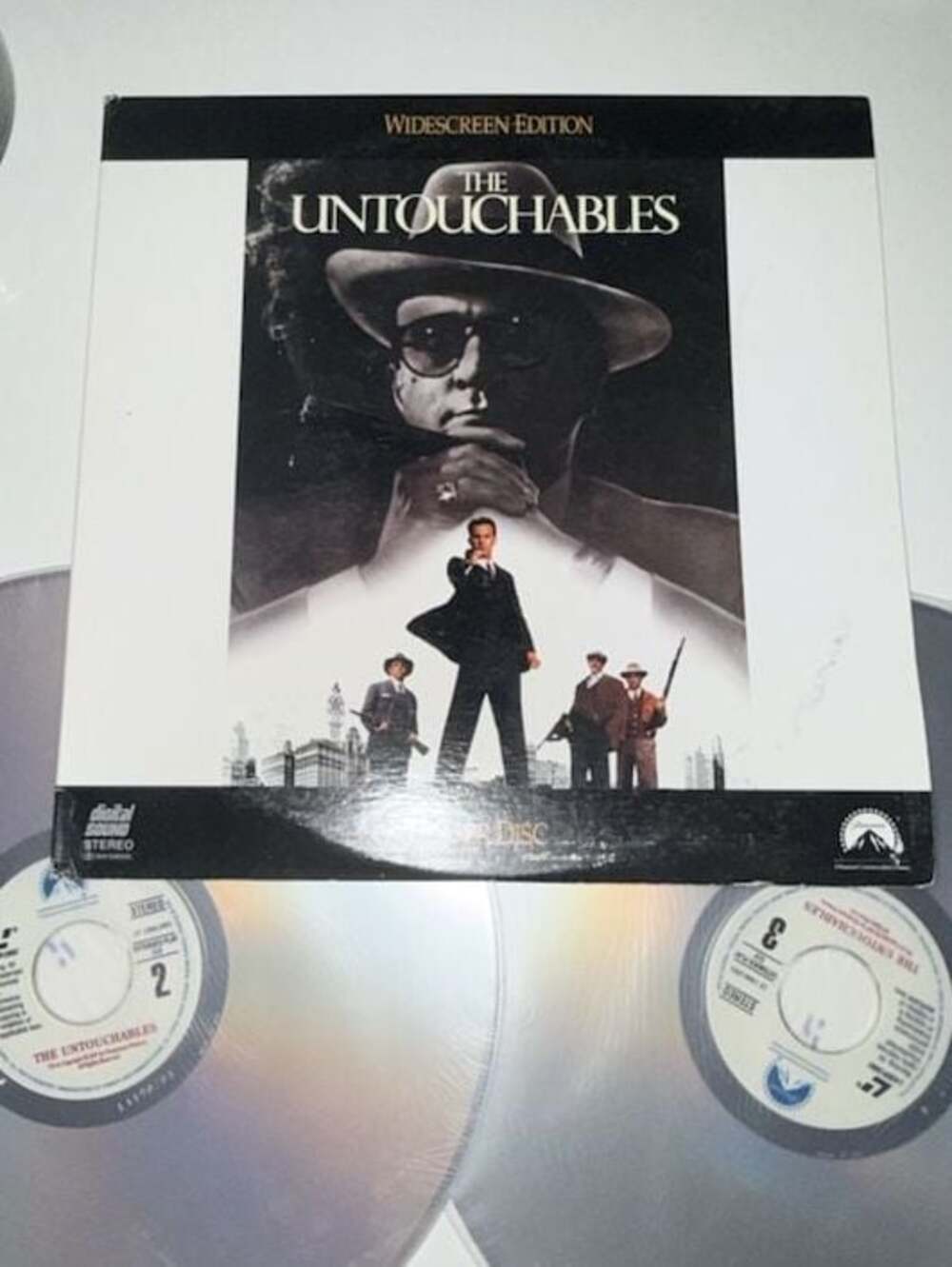 The Untouchables Widescreen Edition LaserDisc - Picture 2 of 2